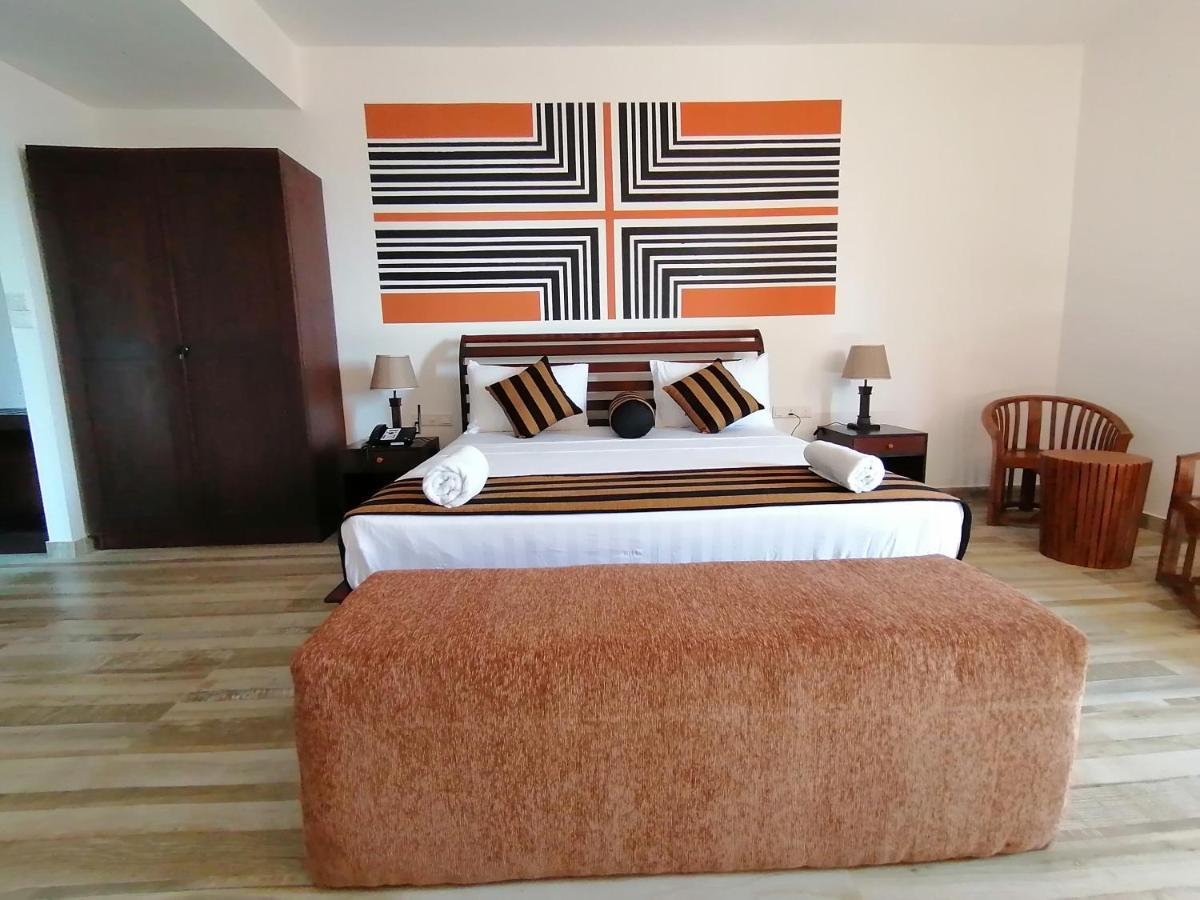 Ara Beach Resort Мирисса Экстерьер фото