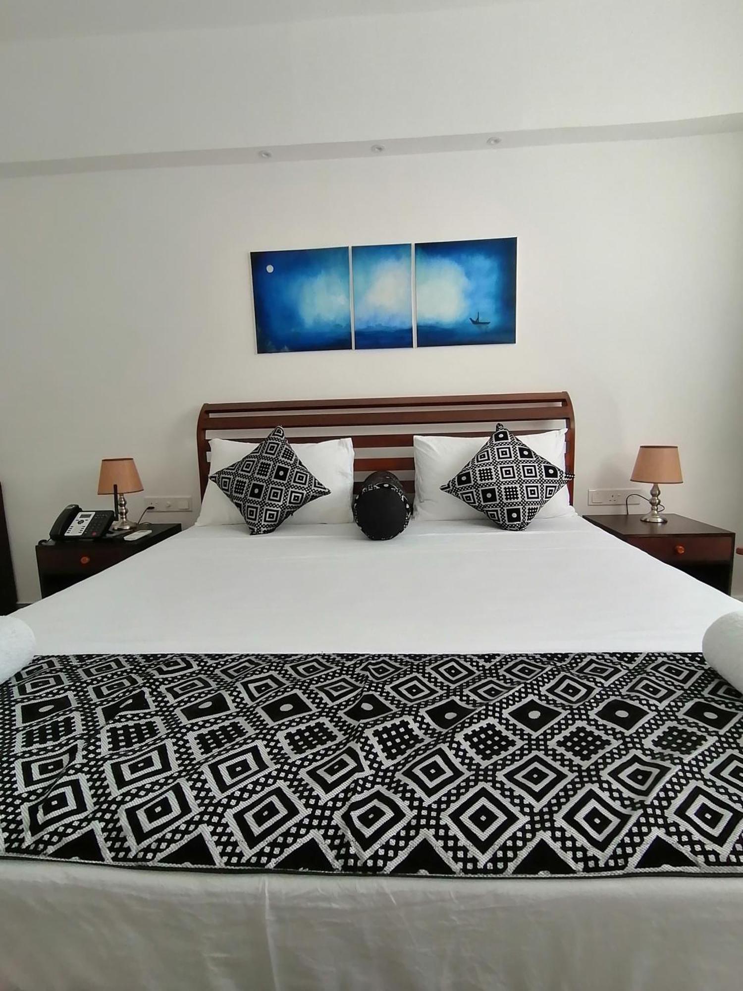 Ara Beach Resort Мирисса Экстерьер фото