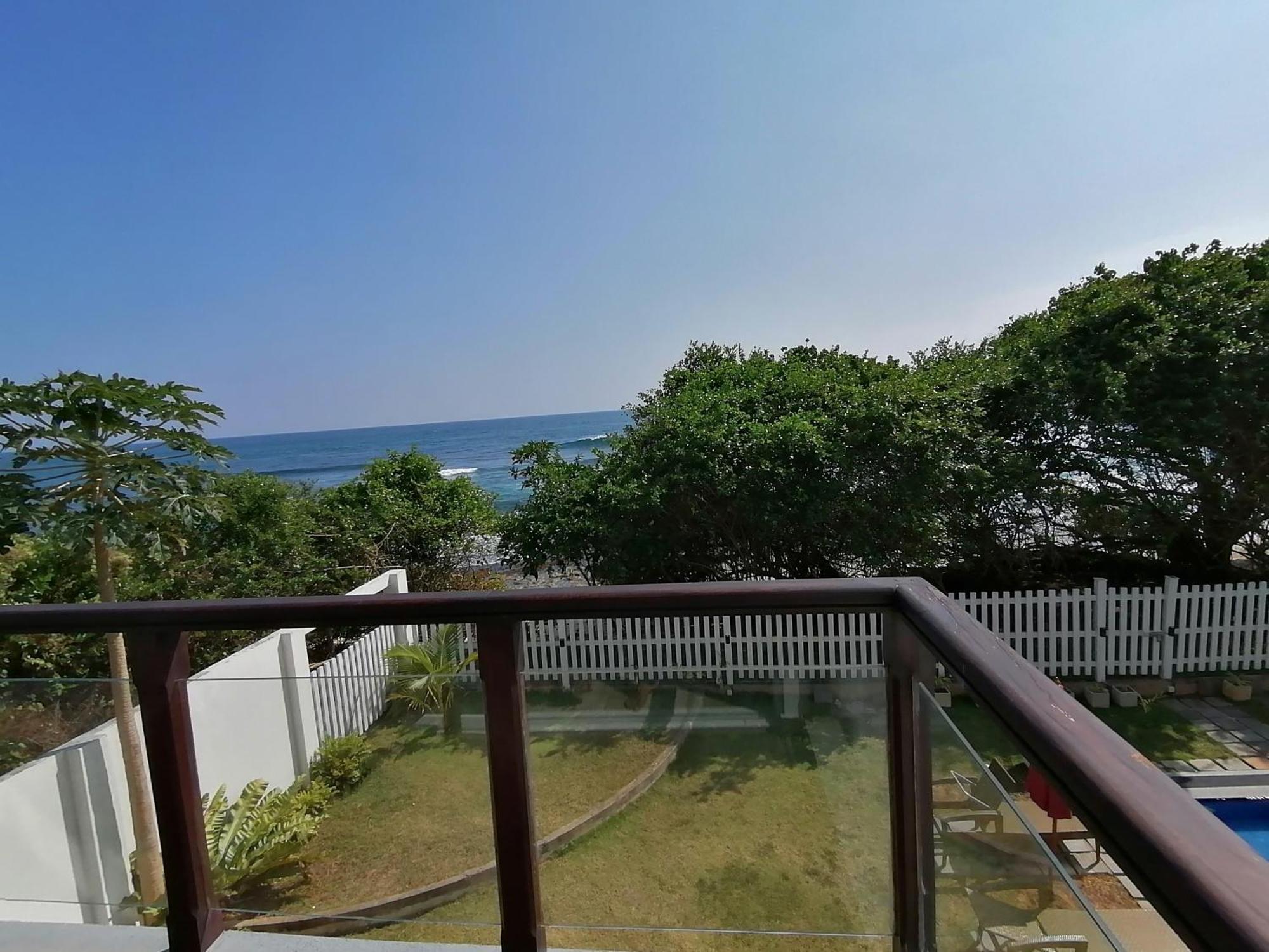 Ara Beach Resort Мирисса Экстерьер фото